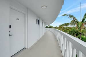 2505 S Ocean Boulevard 402, Palm Beach, FL 33480 Sold 07/11/25