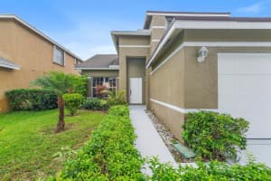 133 Heatherwood Drive, Royal Palm Beach, FL 33411 Sold 02/05/25