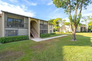 720 Sunny Pine Way B1, Greenacres, FL 33415 Sold 03/05/25