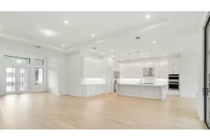 5118 SW Pomegranate Way, Palm City, FL 34990 Sold 02/25/25