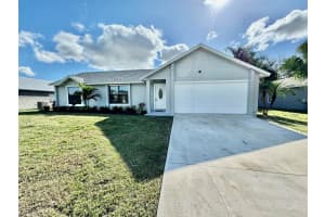 482 SW Lucero Drive, Port Saint Lucie, FL 34983 Sold 04/10/25