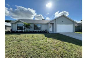 482 SW Lucero Drive, Port Saint Lucie, FL 34983 Sold 04/10/25