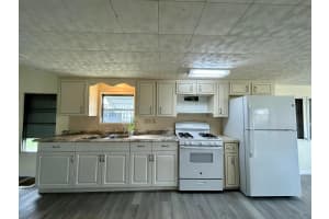 2638 SE 38th Trail, Okeechobee, FL 34974 Sold 03/14/25