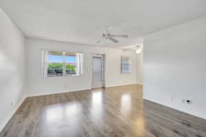 92 Hastings F, West Palm Beach, FL 33417 Sold 02/27/25