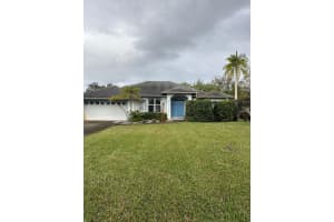 945 32nd Avenue SW, Vero Beach, FL 32968 Sold 03/21/25