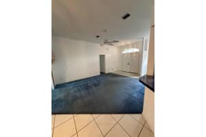 945 32nd Avenue SW, Vero Beach, FL 32968 Sold 03/21/25
