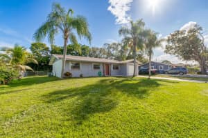 6008 Palm Drive, Fort Pierce, FL 34982 Sold 04/04/25
