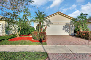 305 SW Tomoka Springs Drive, Port Saint Lucie, FL 34986 Sold 03/12/25