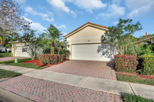 305 SW Tomoka Springs Drive, Port Saint Lucie, FL 34986 Sold 03/12/25