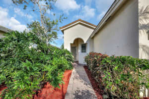 305 SW Tomoka Springs Drive, Port Saint Lucie, FL 34986 Sold 03/12/25
