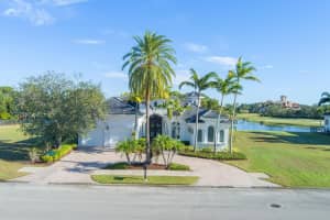 128 SE Rio Angelica, Port Saint Lucie, FL 34984 Sold 05/21/25