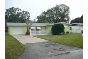 302 S 30th Street, Fort Pierce, FL 34947 Sold 05/23/25
