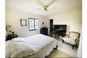 427 Pine Glen Lane A-1, Greenacres, FL 33463 Sold 02/14/25