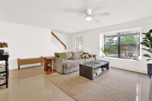 1022 Raintree Drive, Palm Beach Gardens, FL 33410 Sold 03/21/25