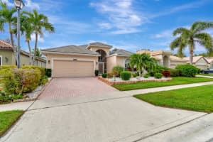 13633 Weyburne Drive, Delray Beach, FL 33446 Sold 02/28/25