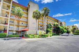 3755 Via Poinciana 504, Lake Worth, FL 33467 Sold 04/16/25