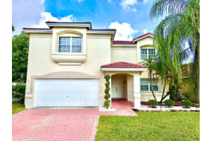 15 Gables Boulevard, Weston, FL 33326 Sold 03/03/25