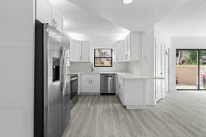 82 Uno Lago Drive, Juno Beach, FL 33408 - MLS#R11047492