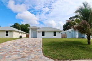 158 Sunbeam Avenue, West Palm Beach, FL 33413 Sold 04/28/25