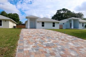 158 Sunbeam Avenue, West Palm Beach, FL 33413 Sold 04/28/25