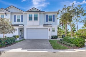 202 Preserve Trail S, Stuart