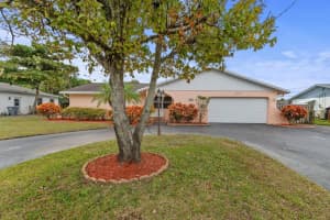4656 Franwood Drive, Delray Beach, FL 33445 Sold 03/31/25
