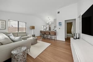 225 NE 10th Street, Delray Beach, FL 33444 Sold 04/21/25