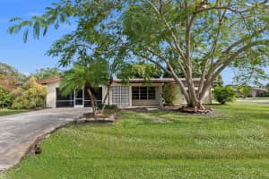 201 E Arbor Avenue, Port Saint Lucie, FL 34952 Sold 01/27/25
