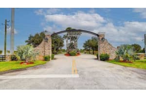 2831 SE 67th Place, Okeechobee, FL 34974 - MLS#R11047714