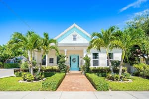 230 N Ocean Breeze Street, Lake Worth Beach, FL 33460 Sold 04/23/25