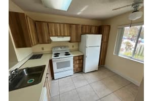 6865 Huntington Lane 105, Delray Beach, FL 33446 Sold 02/25/25