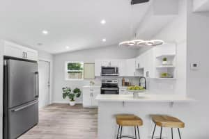 440 Pensacola Drive, Lake Worth, FL 33462 Sold 03/25/25