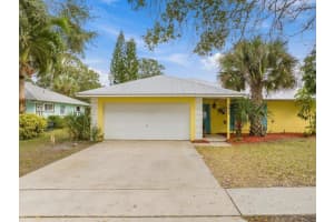 1326 41st Avenue, Vero Beach, FL 32960 Sold 03/27/25
