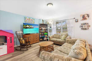 1326 41st Avenue, Vero Beach, FL 32960 Sold 03/27/25