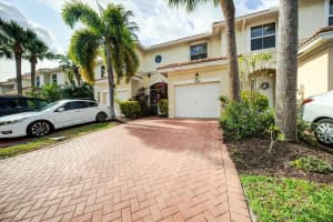 6145 Seminole Gardens Circle, Riviera Beach, FL 33418 - MLS#R11047965
