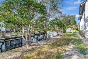 11587 Briarwood Circle 1, Boynton Beach, FL 33437 Sold 05/13/25
