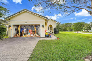 302 SW Tomoka Springs Drive, Port Saint Lucie, FL 34986 Sold 06/30/25