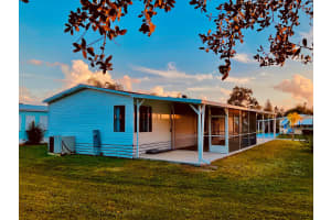 188 W West Caribbean W, Port Saint Lucie, FL 34952 Sold 01/24/25