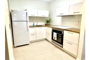 9440 SW 8th Street 316, Boca Raton, FL 33428 Sold 02/11/25