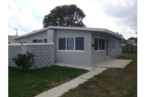 1458 7th Street, West Palm Beach, FL 33401 Sold 04/04/25
