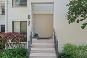 6403 SE Brandywine Court 221, Stuart, FL 34997 Sold 03/03/25