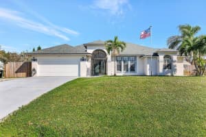 1633 SW Gemini Lane, Port Saint Lucie, FL 34984 Sold 04/29/25