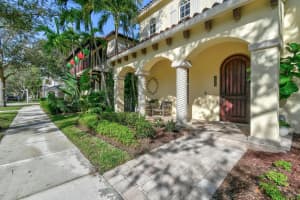 119 Barcelona Drive, Jupiter, FL 33458 Sold 06/18/25