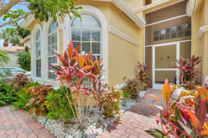 1848 Via Castello, Wellington, FL 33411 - MLS#R11048249