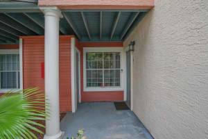 1011 Crystal Way M, Delray Beach, FL 33444 Sold 04/30/25