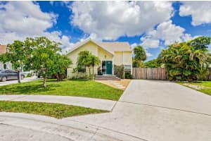 6305 Launch Club Circle S, Jupiter, FL 33458 Sold 04/28/25