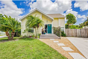 6305 Launch Club Circle S, Jupiter, FL 33458 Sold 04/28/25