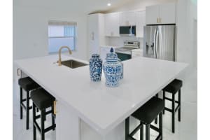 7397 Haviland Circle, Boynton Beach, FL 33437 Sold 03/28/25