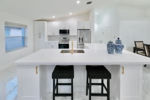 7397 Haviland Circle, Boynton Beach, FL 33437 Sold 03/28/25