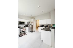 9114 Rialto Way, Boynton Beach, FL 33472 Sold 03/11/25